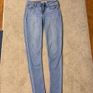 Levi’s skinny jeans
